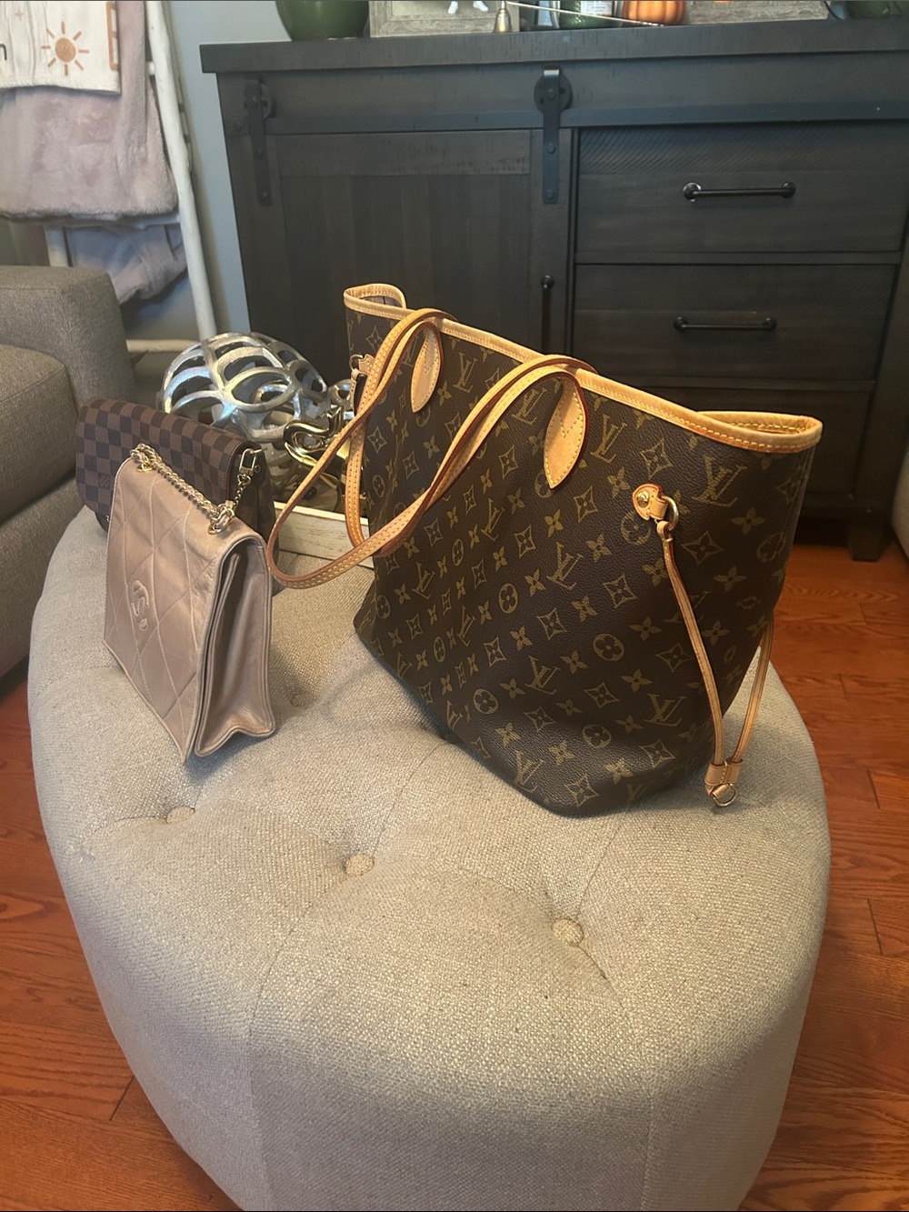 LV MM Mon, Favorite Damier Ebene MM, Vintage classic Chanel bags bundle of 3 - Picture 5 of 17